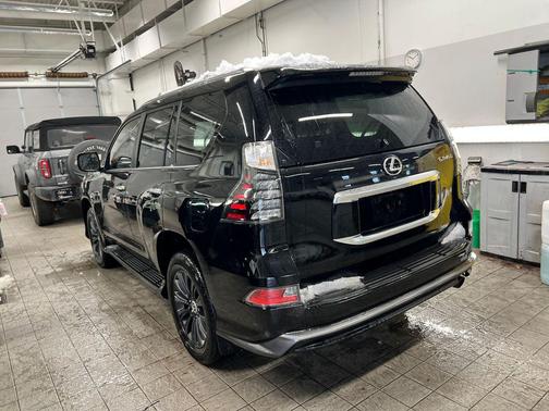 2023 Lexus GX 460 Premium
