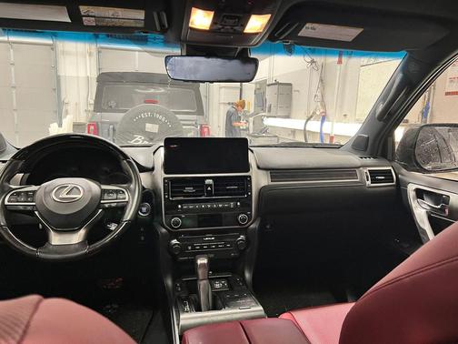 2023 Lexus GX 460 Premium