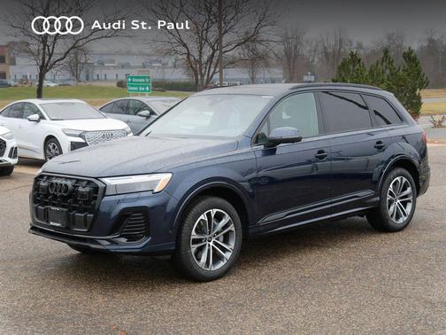 2025 Audi Q7 45 Premium