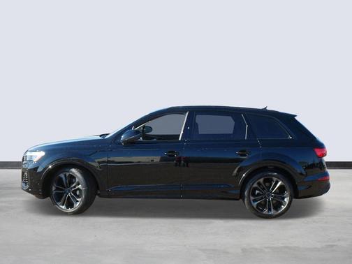 2026 Audi Q7 55 Premium Plus