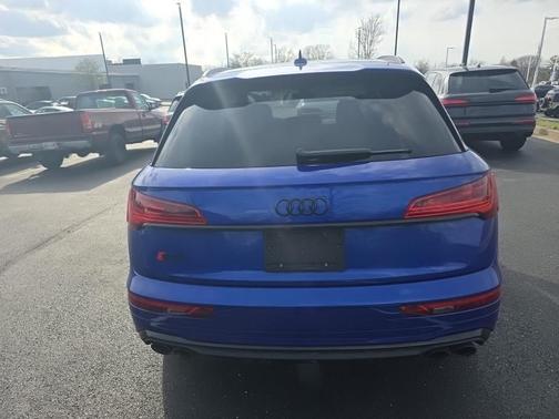 Ultra Blue Metallic 2023 Audi SQ5 3.0T Prestige