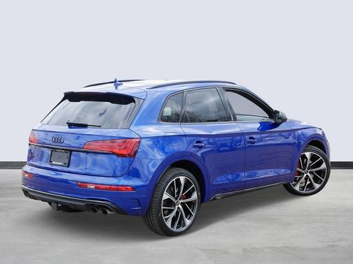Ultra Blue Metallic 2023 Audi SQ5 3.0T Prestige