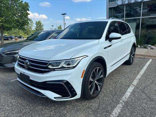 2023 Volkswagen Tiguan 2.0T SEL R-Line 4MOTION