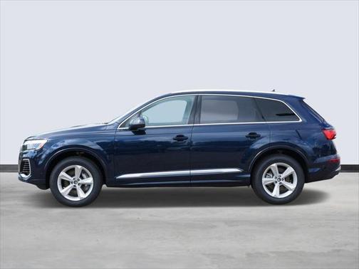 2025 Audi Q7 55 Premium