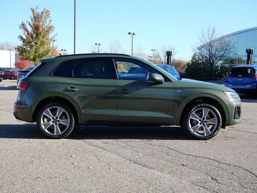 2025 Audi Q5 45 S line Premium