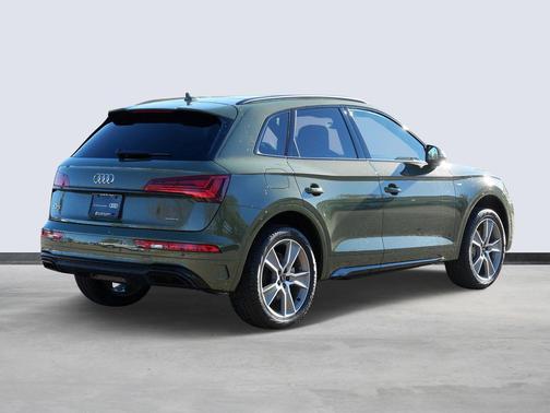 2025 Audi Q5 45 S line Premium