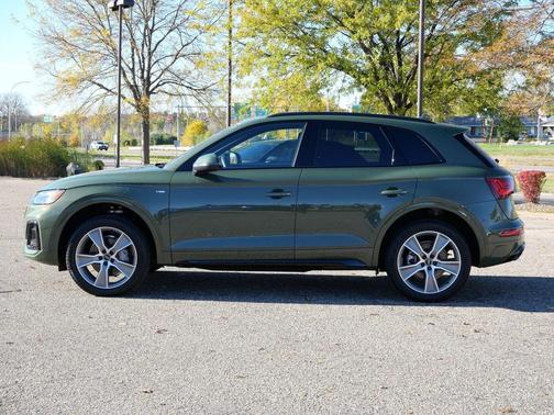 2025 Audi Q5 45 S line Premium