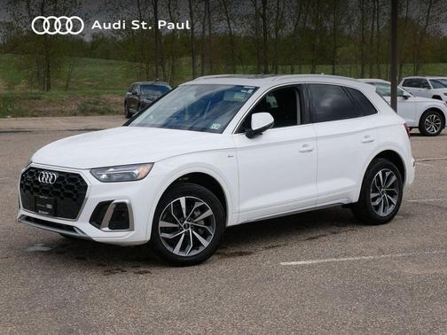 Ibis White 2023 Audi Q5 45 S line Premium Plus