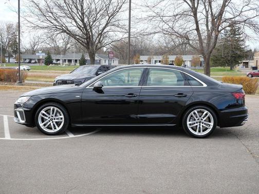 2023 Audi A4 45 S line Premium Plus