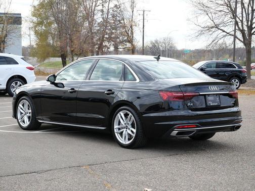 2023 Audi A4 45 S line Premium Plus
