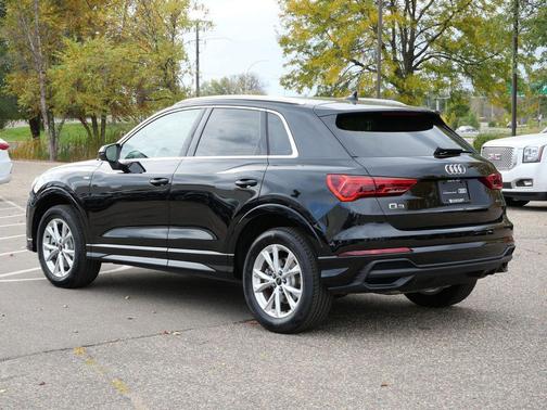 2025 Audi Q3 45 S line Premium Plus