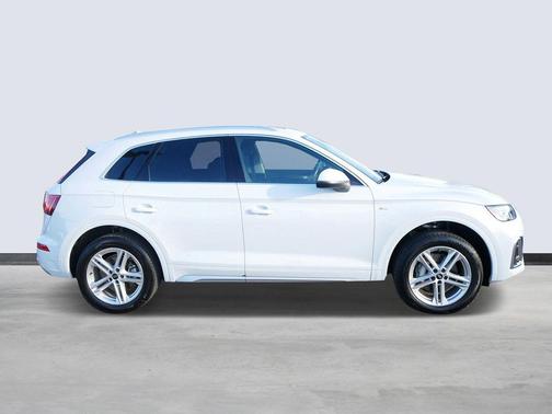 2024 Audi Q5 e 55 S line Premium Plus