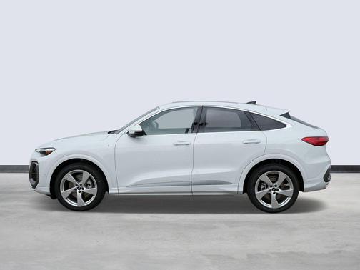 2025 Audi Q5 Prestige TFSI quattro S tronic