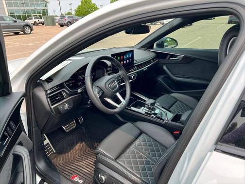 2023 Audi S4 Premium Plus TFSI quattro Tiptronic