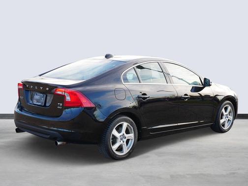 2013 Volvo S60 T5 Premier