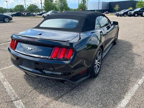 2016 Ford Mustang EcoBoost Premium