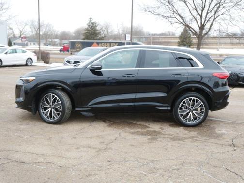 2025 Audi Q5 Premium Plus TFSI quattro S tronic