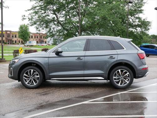 2025 Audi Q5 45 S line Premium