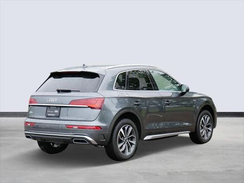 2025 Audi Q5 45 S line Premium