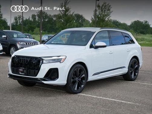 2025 Audi Q7 55 Premium Plus