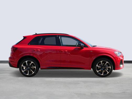 2025 Audi Q3 45 S line Premium Plus