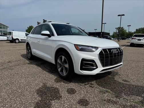 2023 Audi Q5 40 Premium