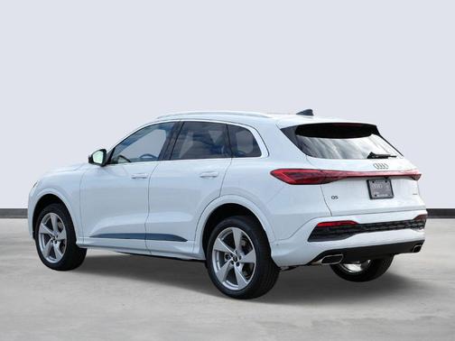 2025 Audi Q5 Premium Plus TFSI quattro S tronic