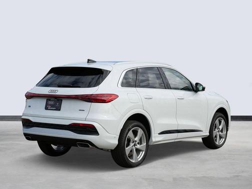 2025 Audi Q5 Premium Plus TFSI quattro S tronic