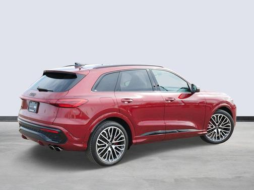 Grenadine Red Metallic 2025 Audi SQ5 3.0T Premium Plus