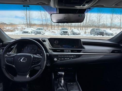 2021 Lexus ES 350 Base