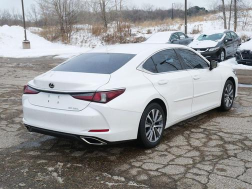 2021 Lexus ES 350 Base