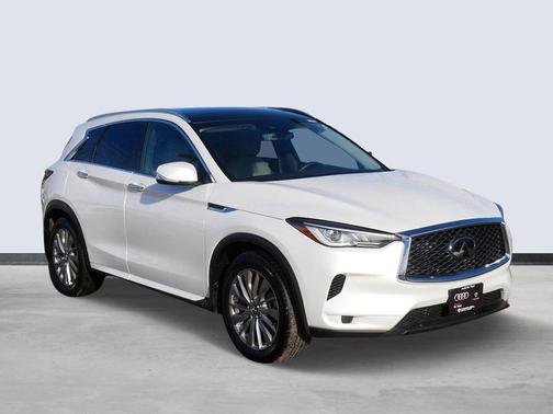 2023 INFINITI QX50 LUXE AWD