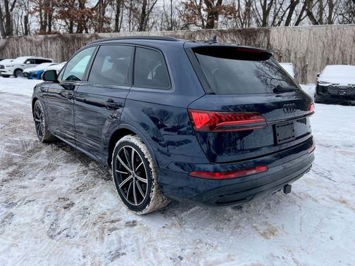 2024 Audi Q7 55 Prestige
