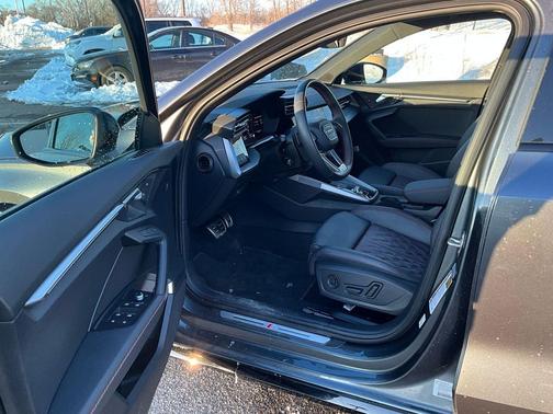 2023 Audi S3 Premium Plus TFSI quattro S tronic