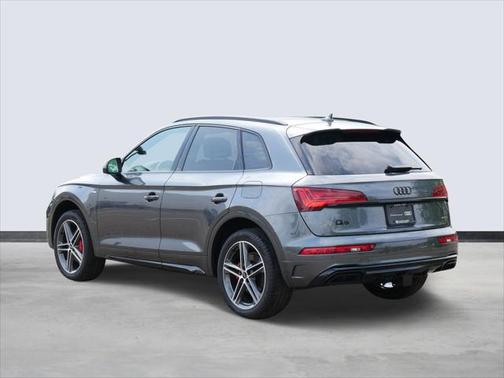 2024 Audi Q5 e 55 S line Premium Plus