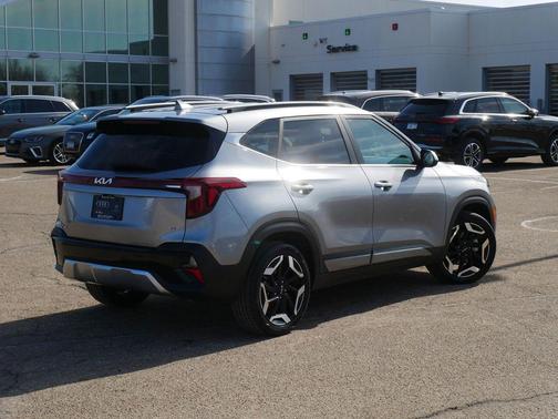 2025 Kia Seltos SX Turbo