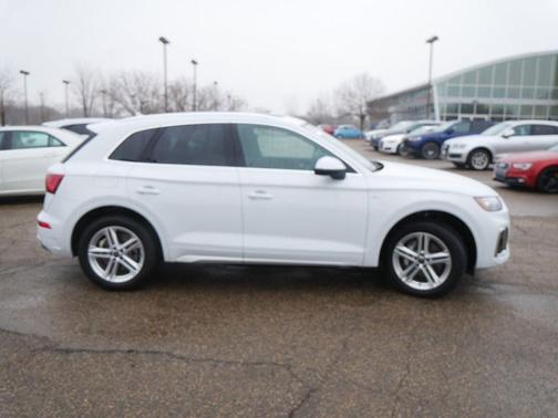 2025 Audi Q5 55 S line Premium Plus
