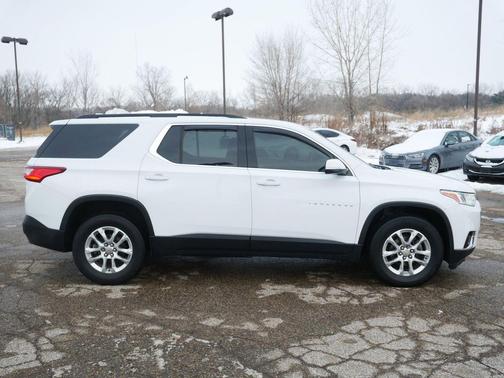 2019 Chevrolet Traverse LT Cloth