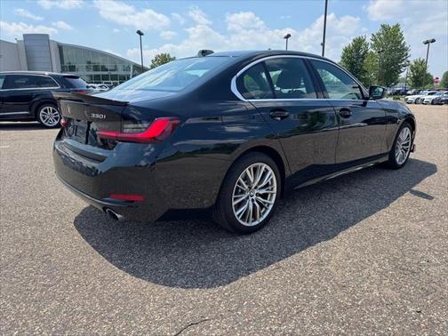 2024 BMW 330 i xDrive