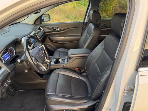2021 GMC Acadia AWD SLT