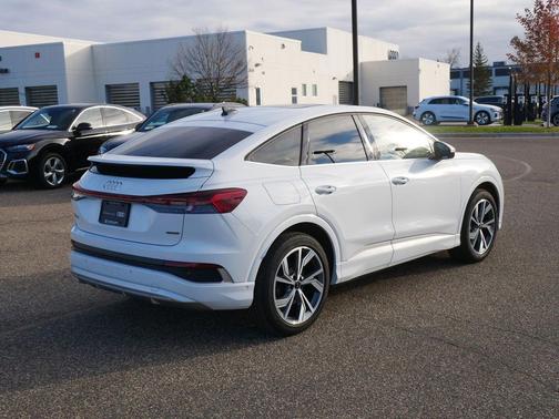 2024 Audi Q4 e-tron Sportback Prestige 55 quattro