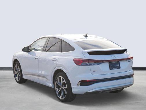 2024 Audi Q4 e-tron Sportback Prestige 55 quattro