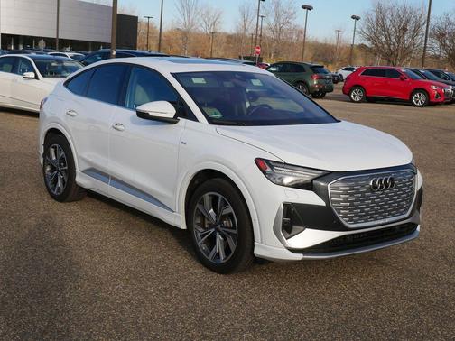 2024 Audi Q4 e-tron Sportback Prestige 55 quattro