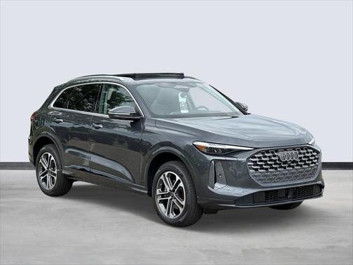 2025 Audi Q5 Premium Plus