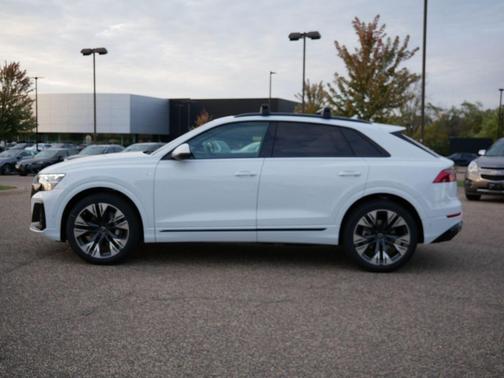 2026 Audi Q8 55 Premium Plus