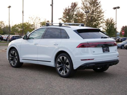2026 Audi Q8 55 Premium Plus
