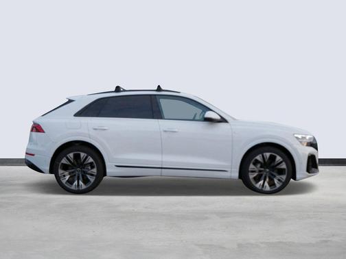 2026 Audi Q8 55 Premium Plus