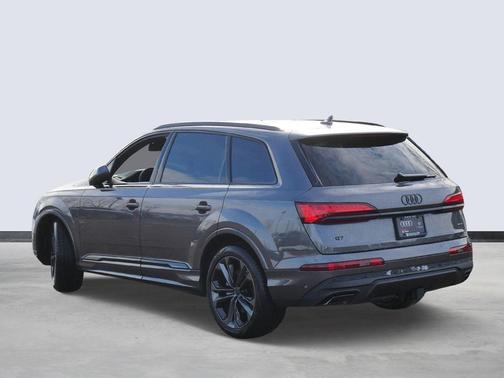 2026 Audi Q7 55 Premium Plus