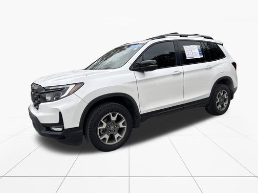 2023 Honda Passport AWD TrailSport