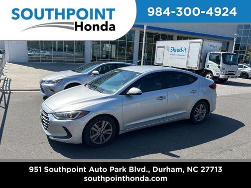 2017 Hyundai ELANTRA SE